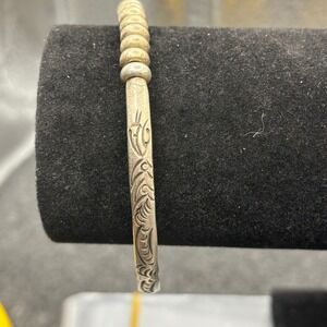 Vintage Western Silver Beaded Bangle Bracelet Etched Floral Design Boho Chic